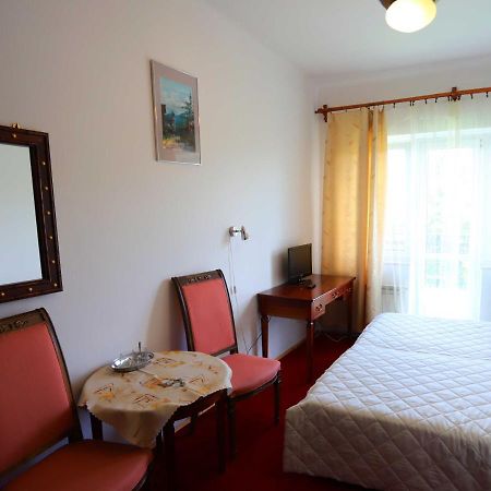 克雷尼察Domy Wczasowe Tryumfy住宿加早餐旅馆 外观 照片